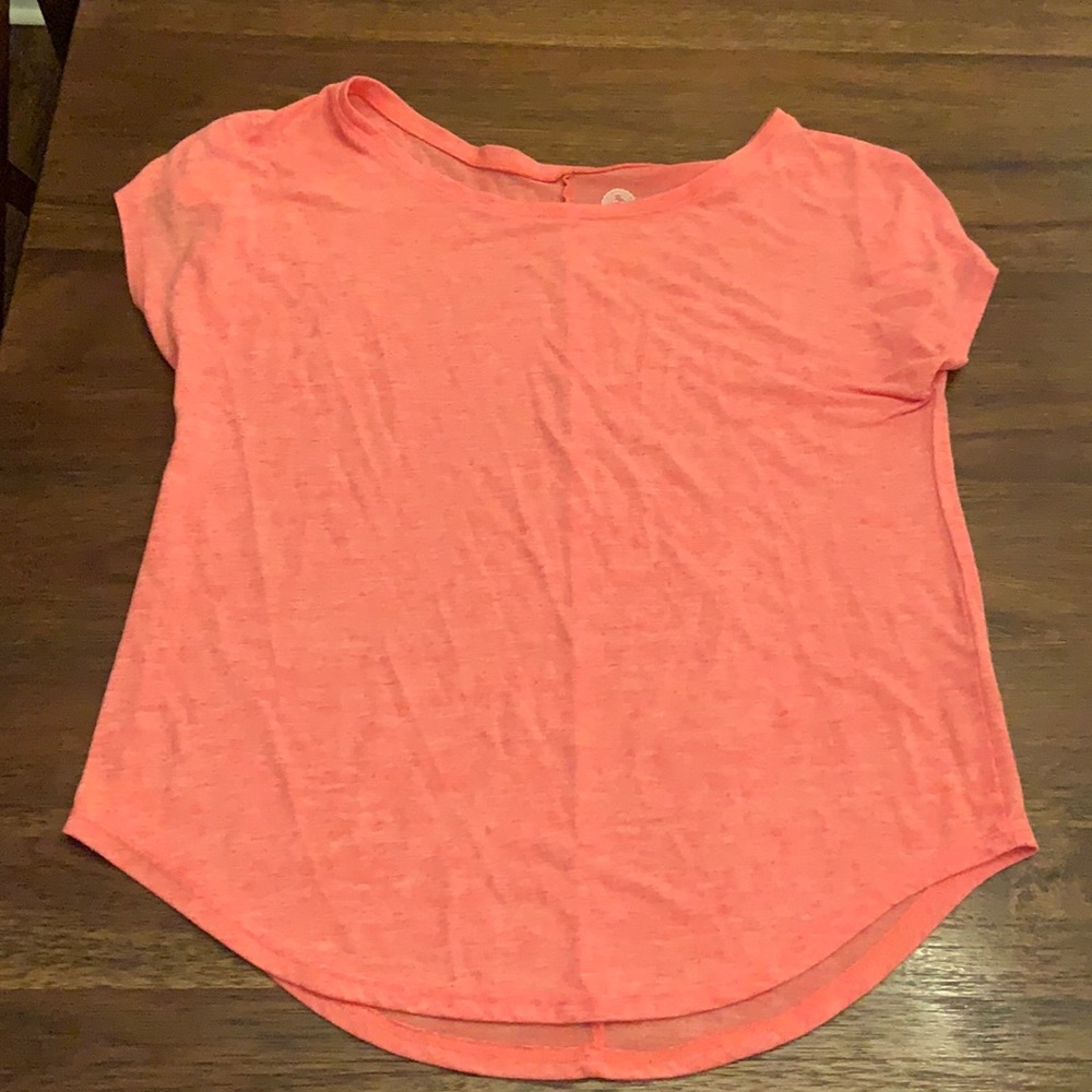 Salmon top